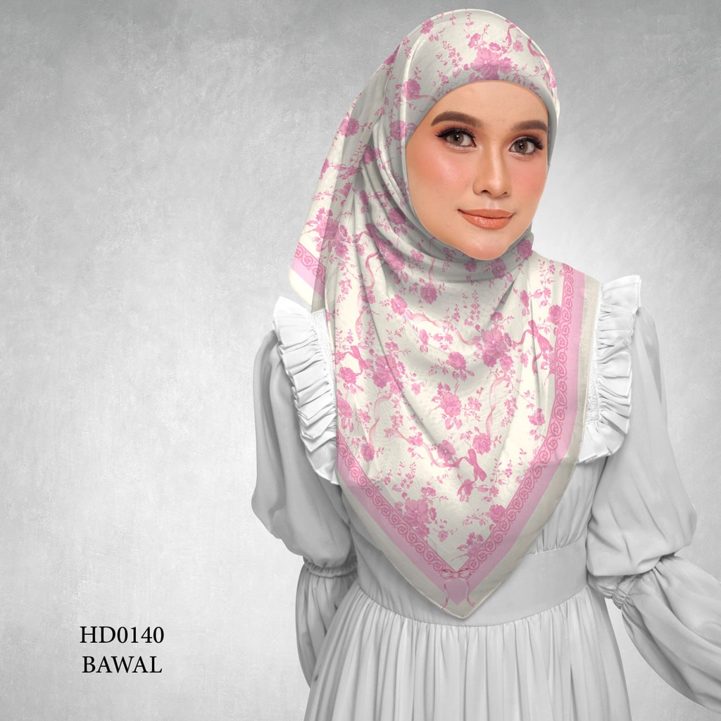 Tudung Bawal (Square Hijab) in HD0140