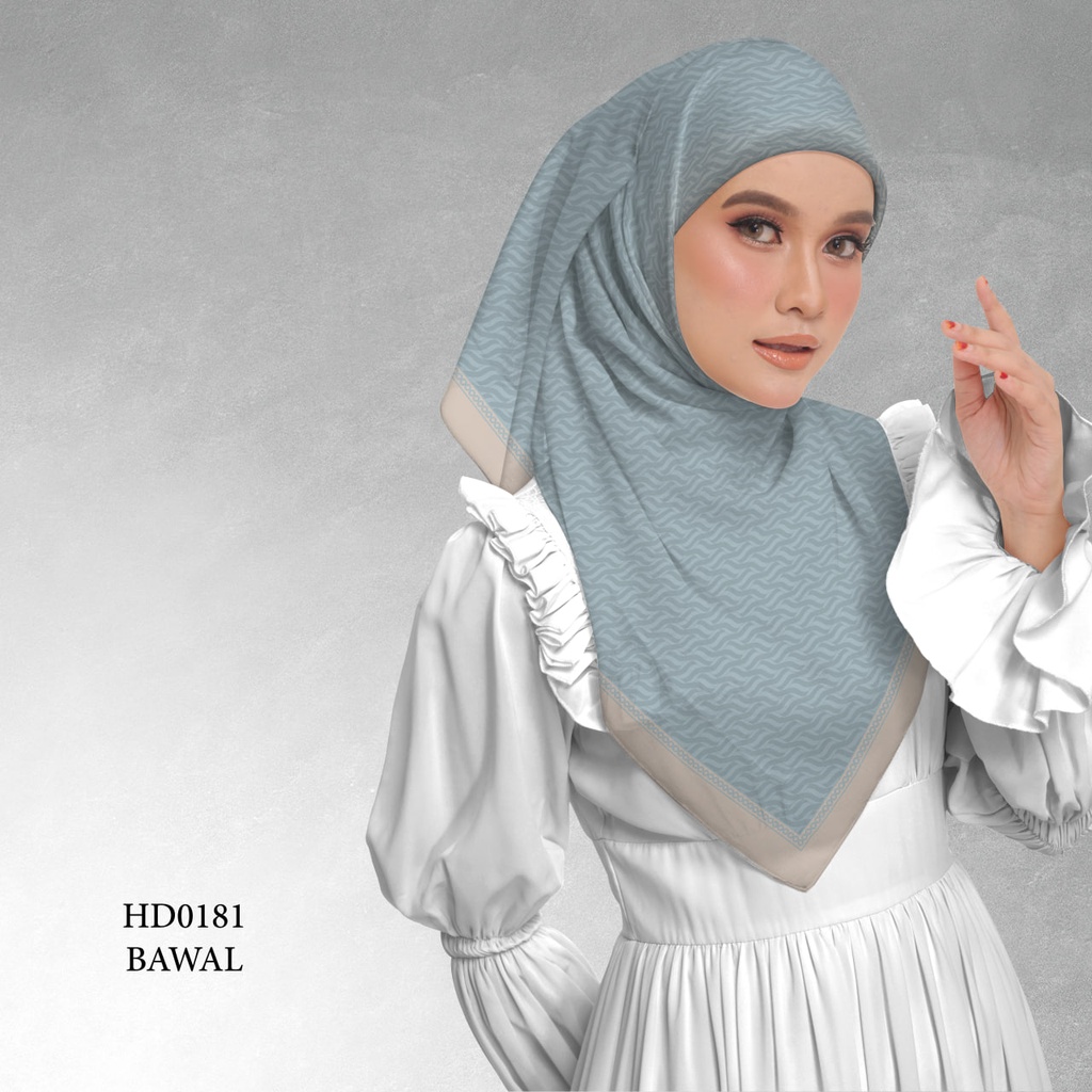 Tudung Bawal (Square Hijab) in HD0181