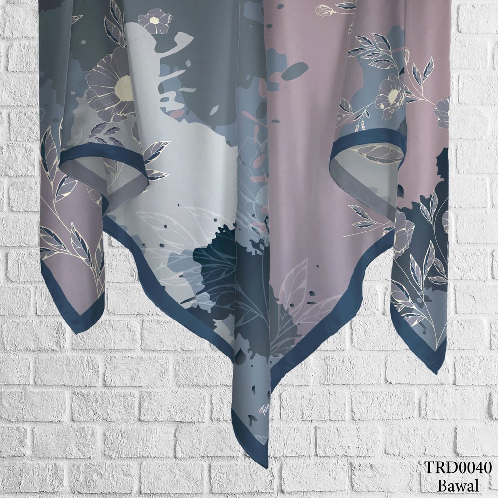 Tudung Bawal (Square Hijab) in TRD0040