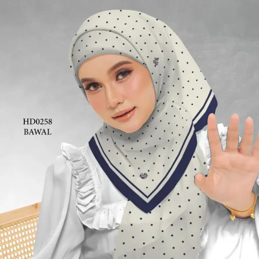 Daira Series in Navy (HD0258)